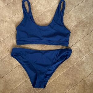 Andie bathing suit. Size XL